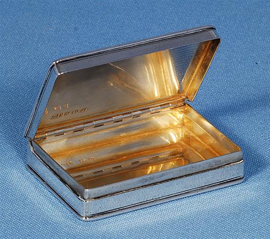 A George V engine turned silver snuff box, by George Unite, 3”/76mm x 2 1/8”/54mm Weight; 3.8ozs/107grms.